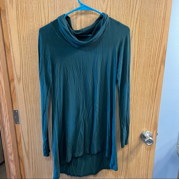 Cuddl Duds Tops - Cuddl Duds Tunic Length Loungewear Shirt w/ Thumb holes Size Small
